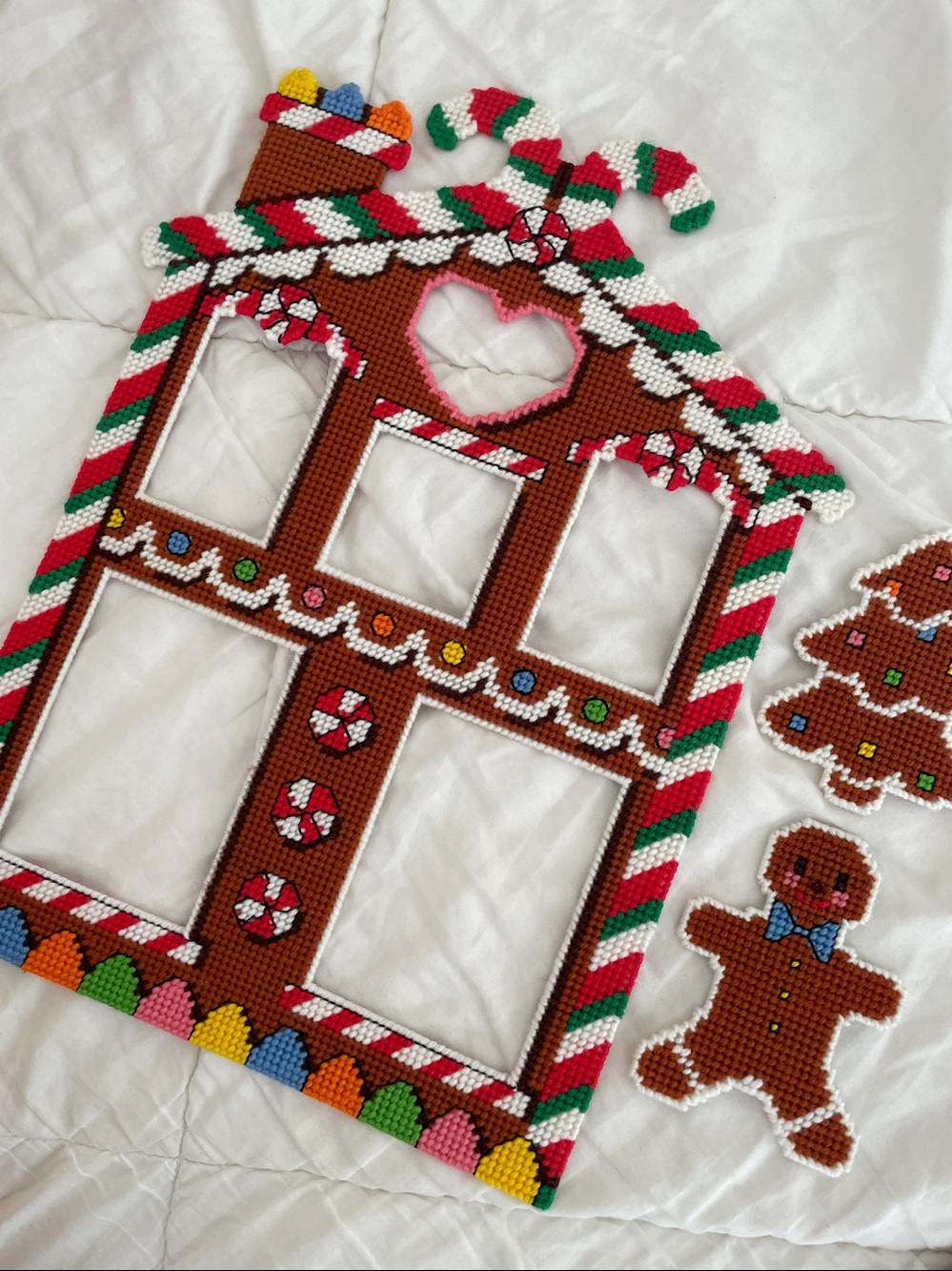 Dimensions Gingerbread Frame
